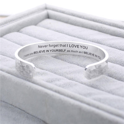 “Never Forget that I LOVE YOU” Bracelet